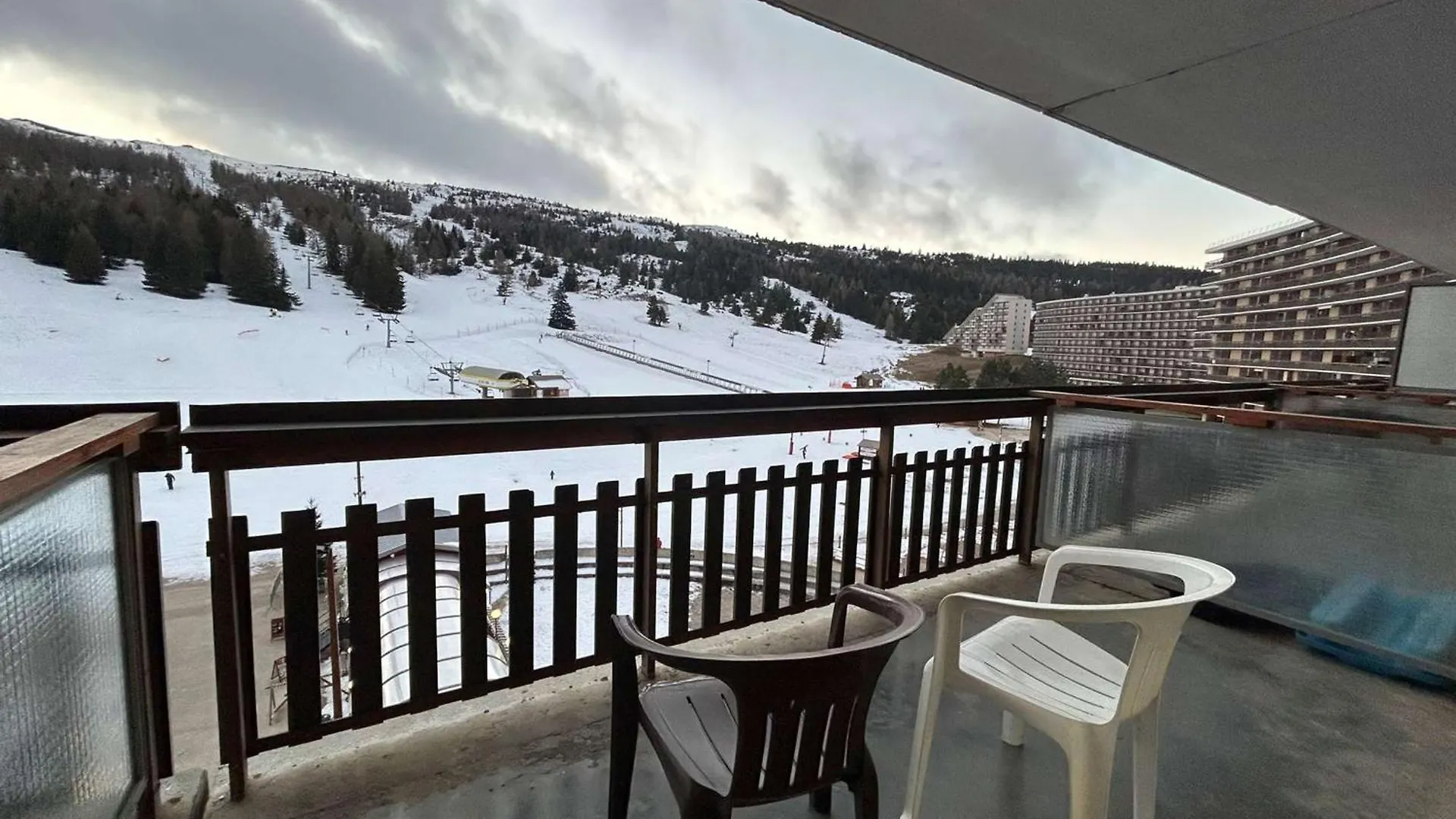 Studio Confort Pour 4 Avec Terrasse, Parking, Wifi Et Animaux Admis - Fr-1-525-210 Le Devoluy 0*,  France